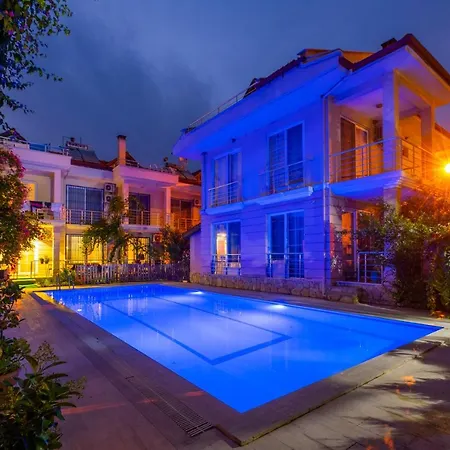 Hotell Salazzo Calis